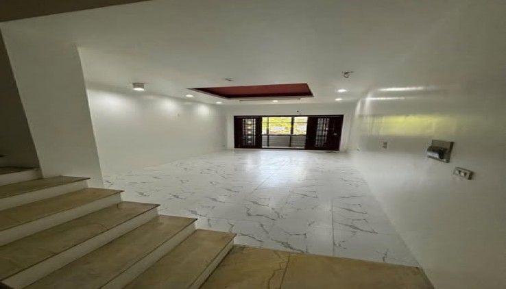 CHO THUÊ NHÀ NGÕ Ô TÔ PHỐ ĐỊNH CÔNG, HOÀNG MAI, 70M2, 2 TẦNG, 2 NGỦ, 1 WC, 10 TRIỆU